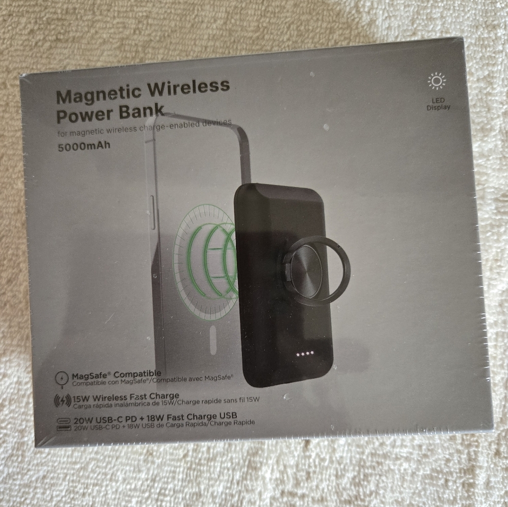 Magnetic Wireless Power Bank 5000 mAh